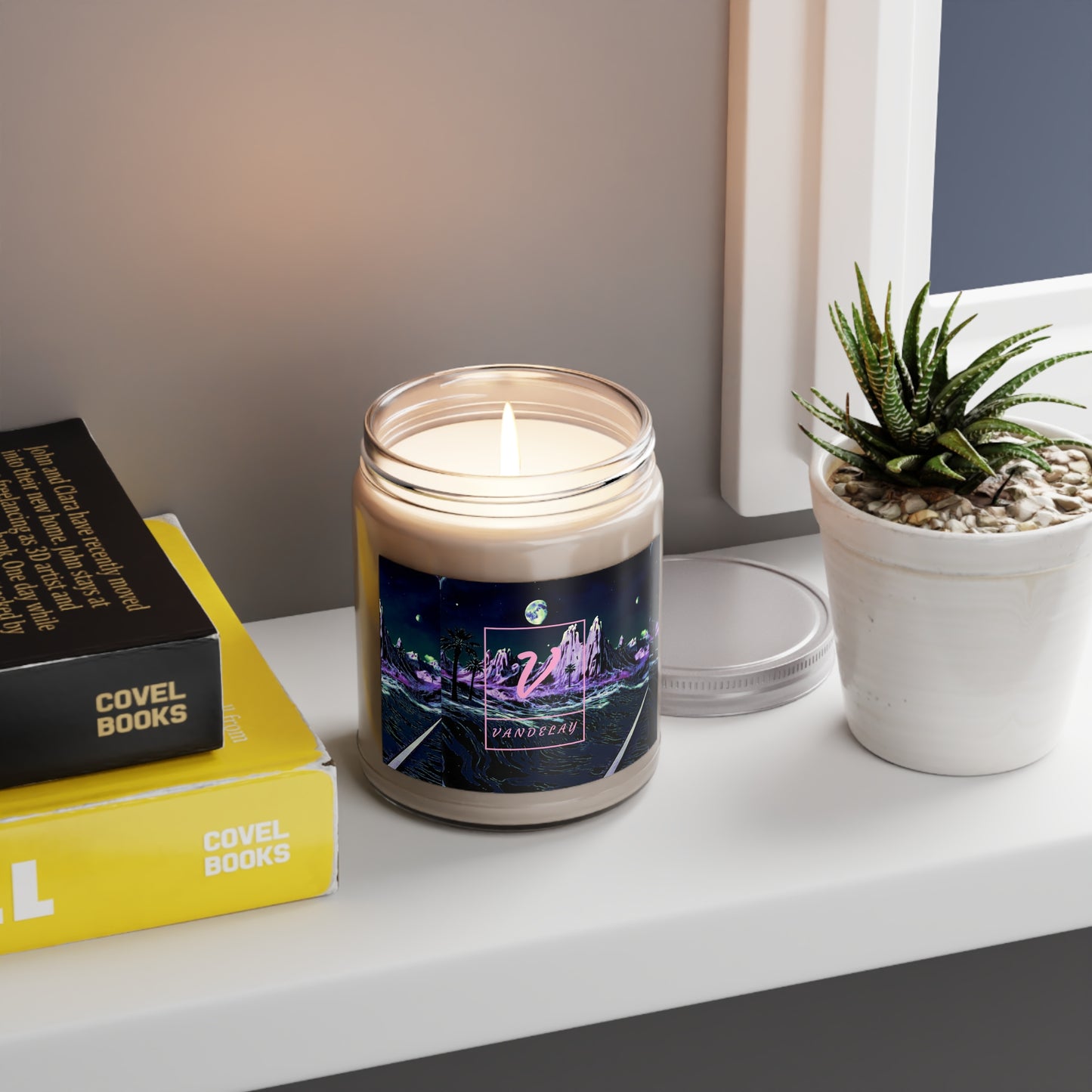 Vandelay 9oz Scented Candle