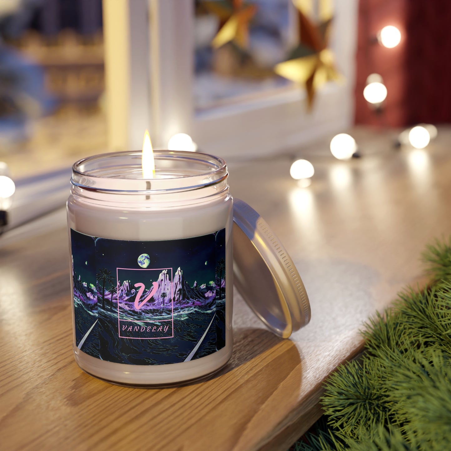 Vandelay 9oz Scented Candle
